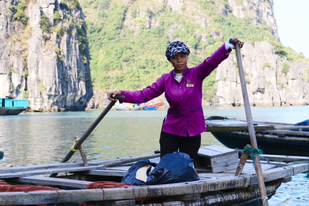 crociera nella baia di halong